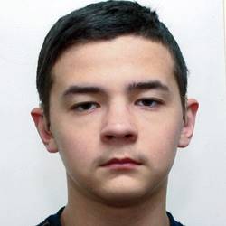 Им нужна помощь Артем Вельматов