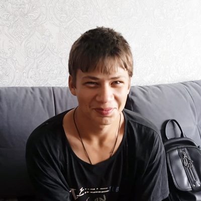 Им нужна помощь Сергей Бердников