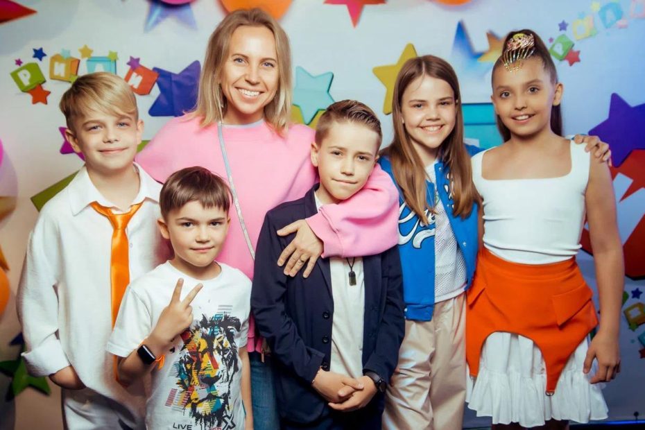 Добрый поступок группы "Рили"
