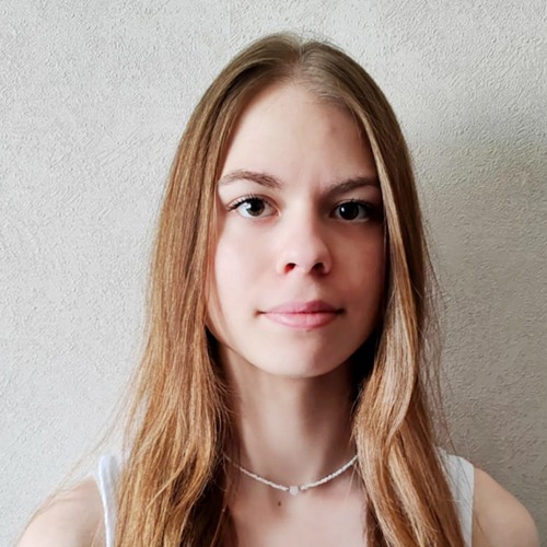 Смирнова Алиса